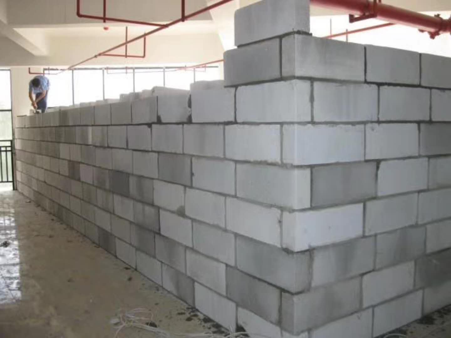 磐安蒸压加气混凝土砌块承重墙静力和抗震性能的研究